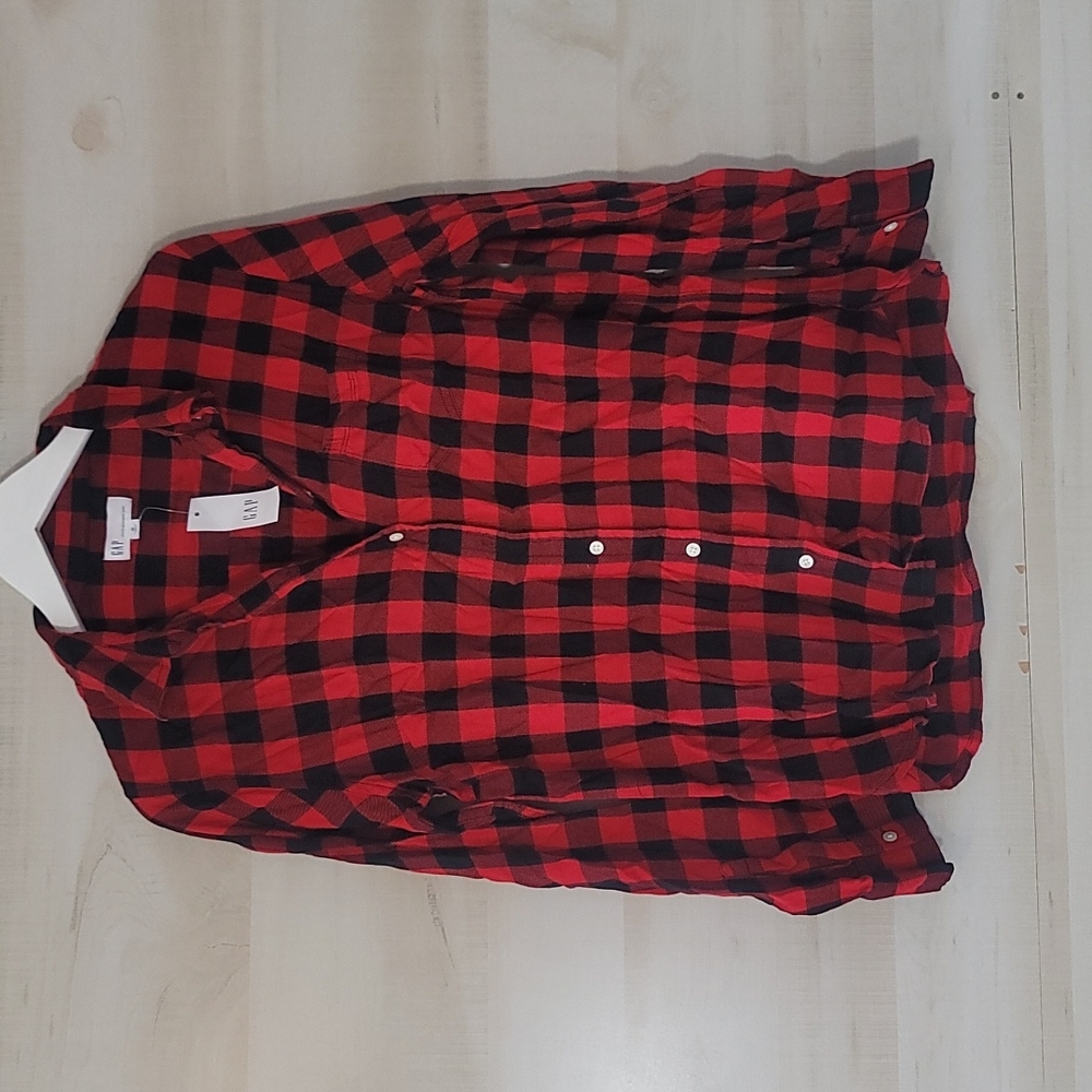 Gap Red Plaid Button Down Flannel